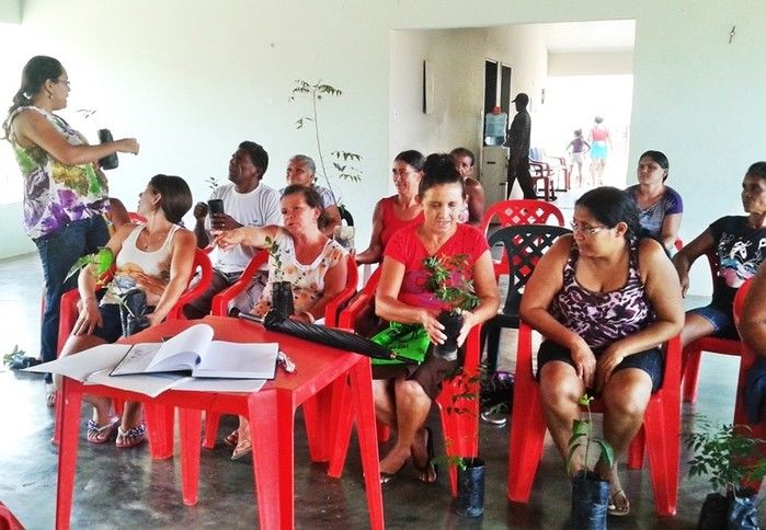 Secretaria de Assistência realiza palestra com as famílias do programa “ Minha Casa Minha Vida 2 ” - Imagem 21