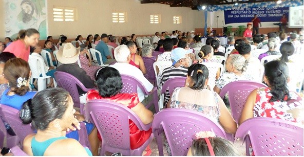 Idosos de Avelino Lopes são homenageados mais uma vez - Imagem 12