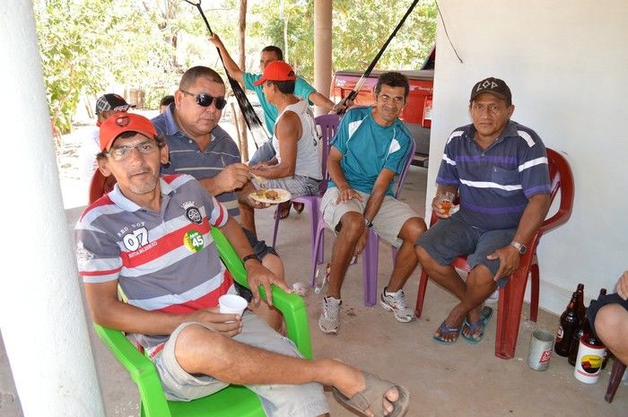 Prefeito Bernildo Val inaugura estrada com grande festa na zona rural de Buriti dos Lopes - Imagem 28