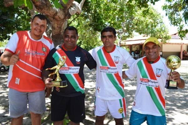 Confira os lances da final acirrada na 2ª Copa de Futebol Society Oswaldo Lustosa - Imagem 1