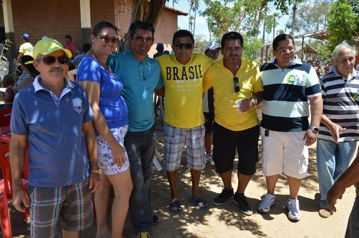 Prefeito Bernildo Val inaugura estrada com grande festa na zona rural de Buriti dos Lopes - Imagem 23