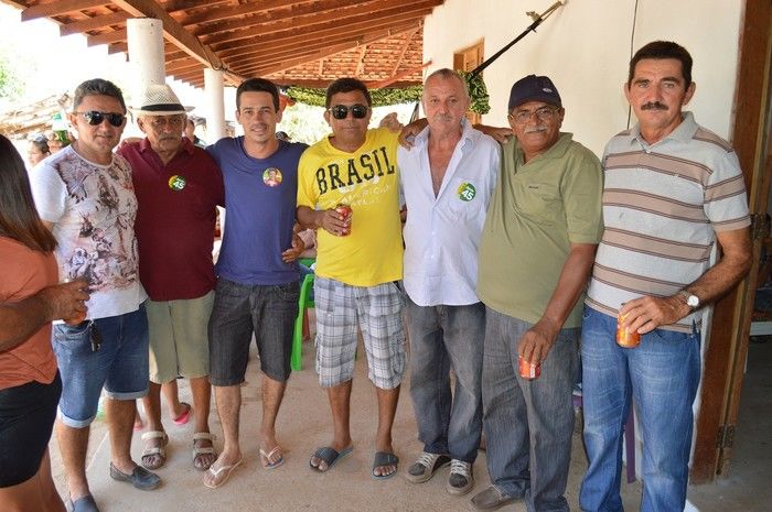 Prefeito Bernildo Val inaugura estrada com grande festa na zona rural de Buriti dos Lopes - Imagem 32