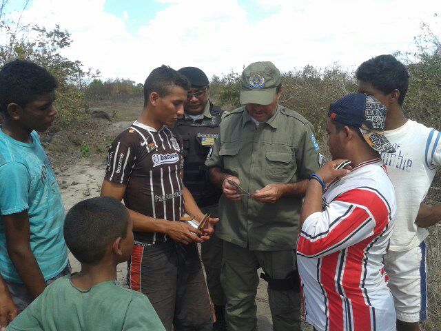 GAV e toda população ajudam famílias que perderam tudo em incêndio. - Imagem 9