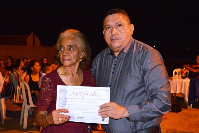 Semec realiza festa em homenagem aos professores em José de Freitas - Imagem 5