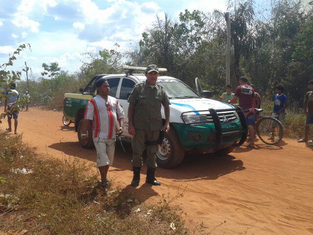 GAV e toda população ajudam famílias que perderam tudo em incêndio. - Imagem 8