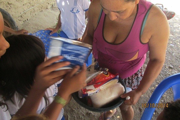 Ato de Solidariedade para com as familias carentes - Imagem 2