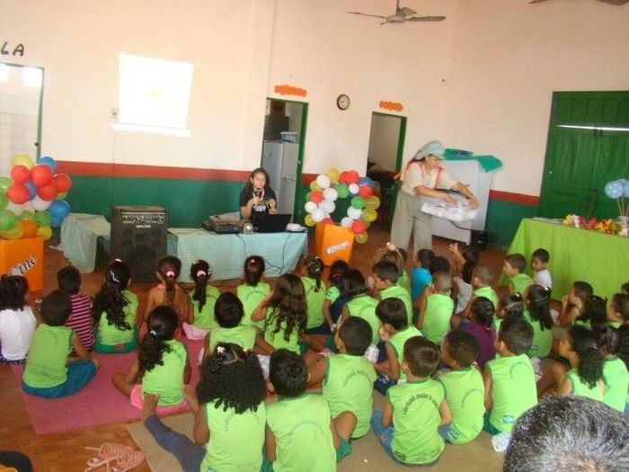 CRAS I realiza Projeto Cine Criança com apresentações teatrais em José de Freitas - Imagem 10