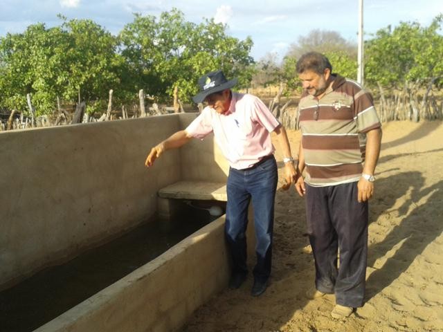 Prefeitura Começou a Recuperação do “Tanque” em Furta-Lhe a Volta - Imagem 34