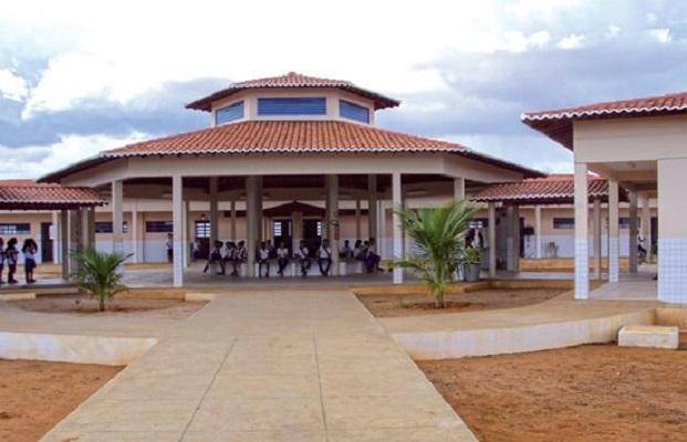 Prefeitura inicia construção de escola modelo na zona rural do município - Imagem 2