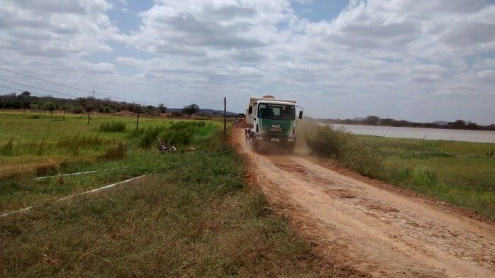 Prefeitura de Buriti dos Lopes reconstrói barragem para produtores do município - Imagem 8