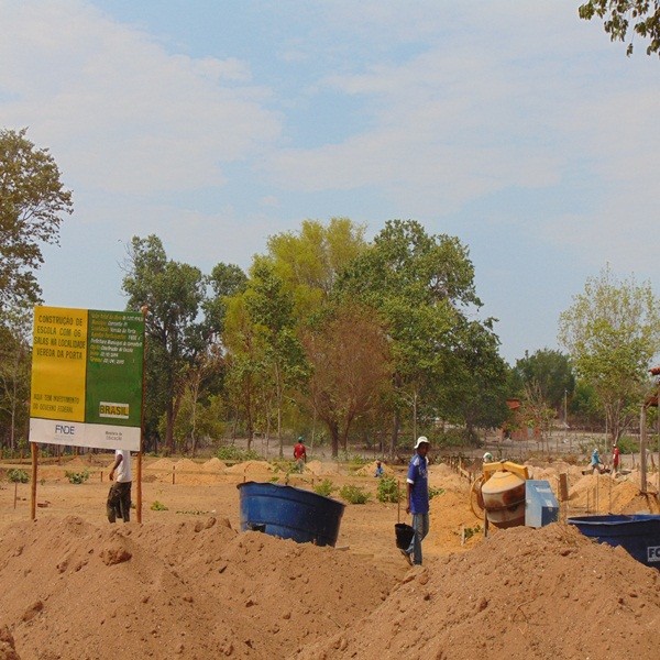 Prefeitura inicia construção de escola modelo na zona rural do município - Imagem 1