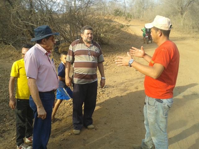 Prefeitura Começou a Recuperação do “Tanque” em Furta-Lhe a Volta - Imagem 32