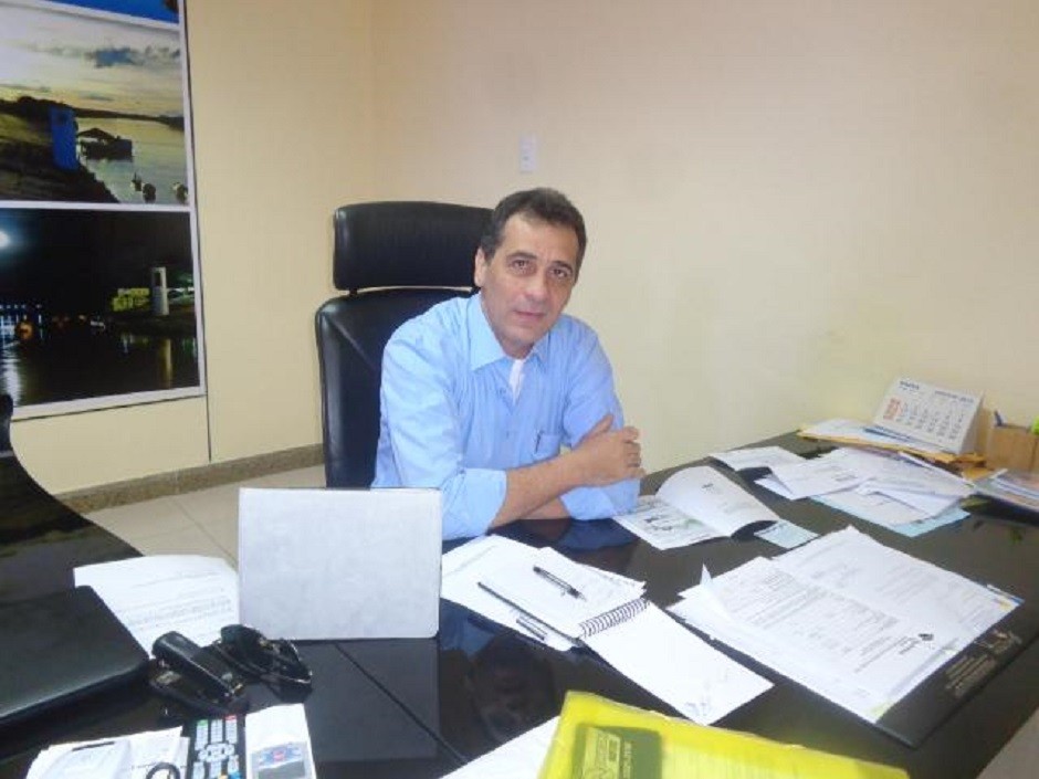 Prefeitura de Floriano antecipa feriado para próxima segunda-feira, 27