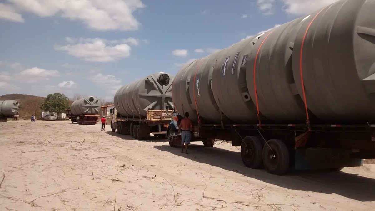 Cisternas do Programa Água para Todos começam a chegar a Buriti dos Lopes