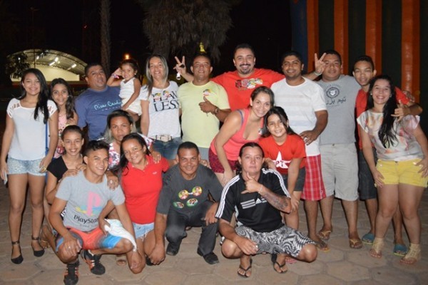 Petistas Freitenses comemoram reeleição da Presidente Dilma Rousseff  - Imagem 5