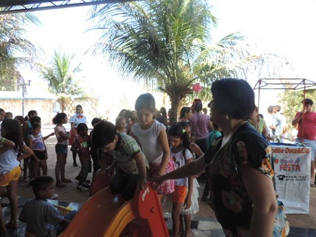SFCV realiza festa das crianças - Imagem 4