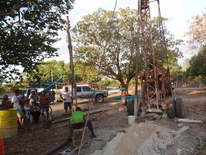 Prefeito Zé Resende continua operação água para todos no município de Boa Hora - Imagem 13