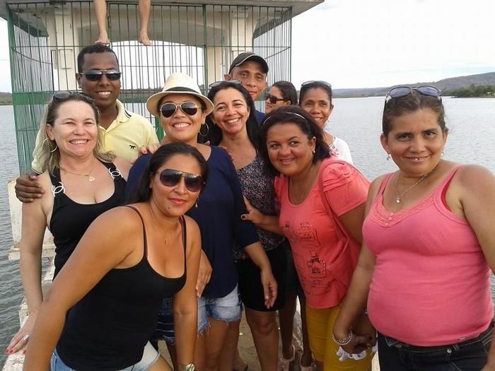 Professores da Unidade Escolar Honorina Tito tem dia de lazer - Imagem 3