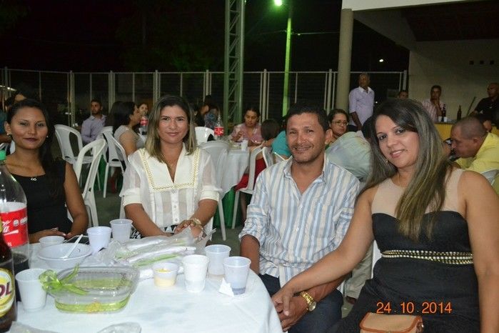 SEMEC e Prefeitura realizam festa em homenagem ao professor - Imagem 13