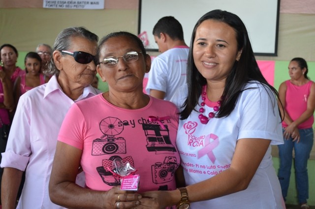 Prefeitura de Vera Mendes promove ‘Dia Rosa’ com foco na saúde e direitos da mulher - Imagem 20