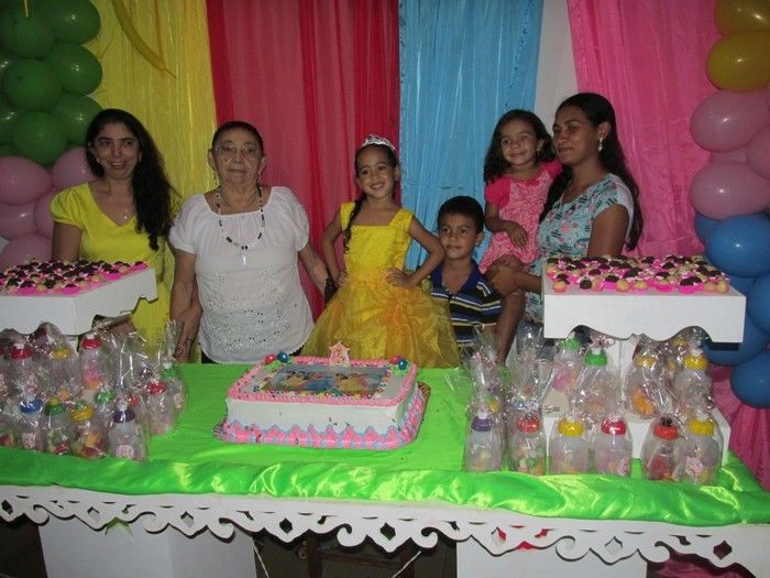 Bisavó de 96 Anos participa do aniversario de sua Bisneta no Bairro Baixa em Agricolândia - Imagem 11