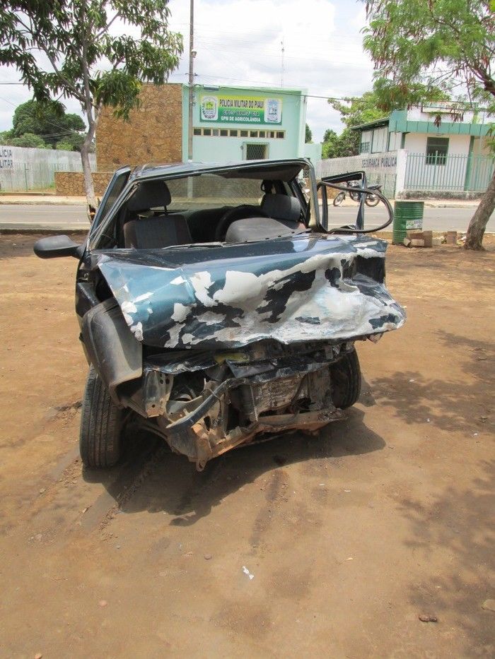 Colisão deixa uma vitima Fatal em Agricolândia - Imagem 13