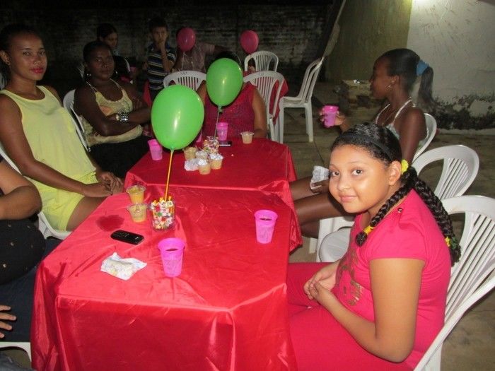 Bisavó de 96 Anos participa do aniversario de sua Bisneta no Bairro Baixa em Agricolândia - Imagem 3