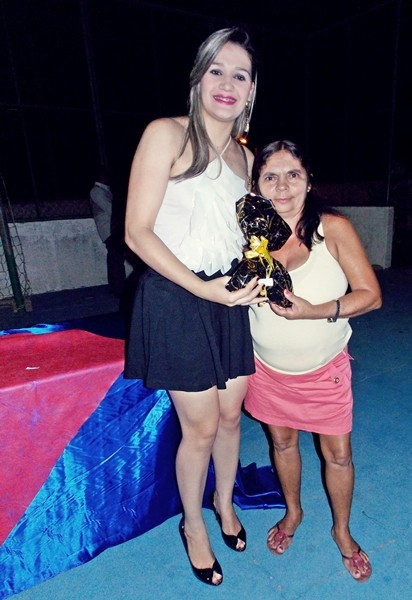 Secretaria de Educação realiza singela homenagem aos seus funcionários  - Imagem 30