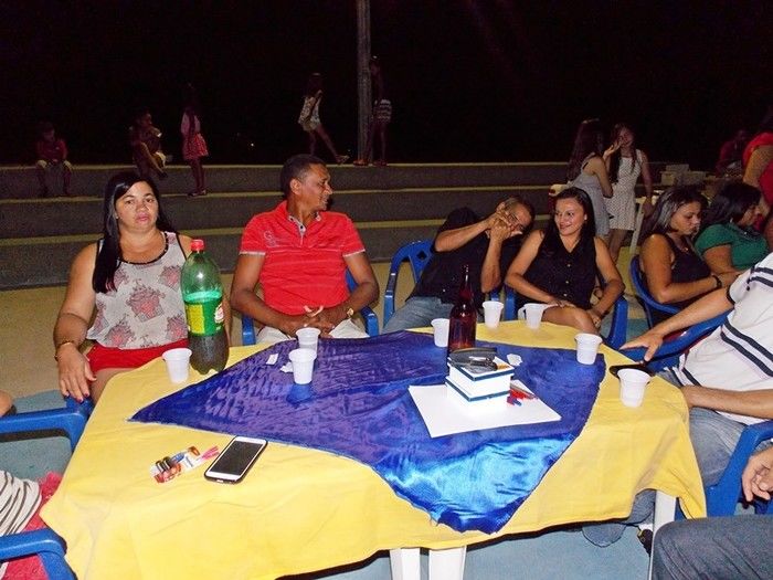 Secretaria de Educação realiza singela homenagem aos seus funcionários  - Imagem 14