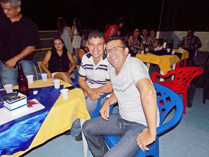 Secretaria de Educação realiza singela homenagem aos seus funcionários  - Imagem 13