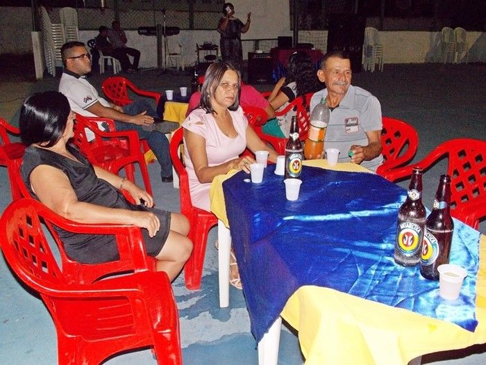 Secretaria de Educação realiza singela homenagem aos seus funcionários  - Imagem 20