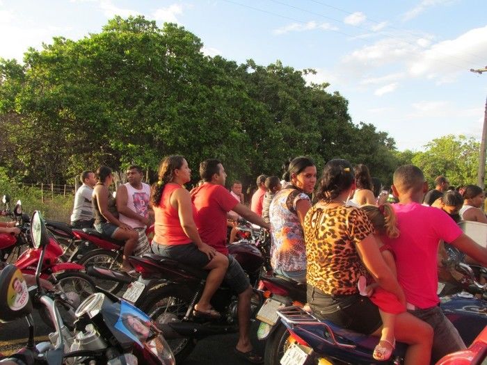 João Madison e Iracema Portela encerram Campanha com Carreata em Agricolândia - Imagem 17
