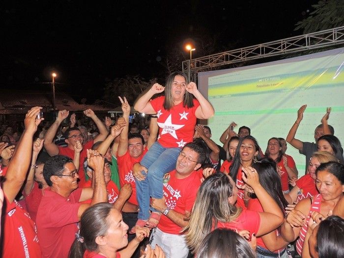 Expressiva votação em Pedro II consagra Prefeita Neuma Café como principal liderança - Imagem 29