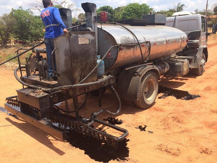 Prefeitura Municipal asfalta 36 mil m² de ruas no município - Imagem 8