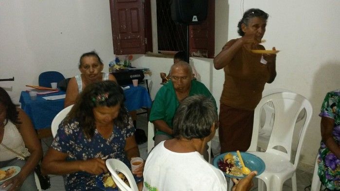 CRAS celebrou o dia do idoso com jantar dançante - Imagem 12