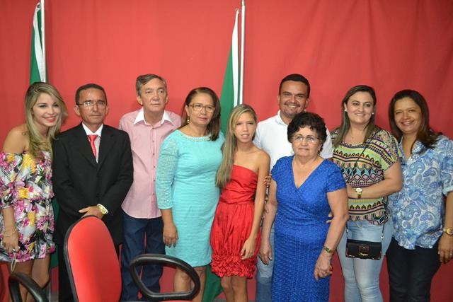 Vice-prefeita Lucia Lacerda assumi a prefeitura de Pimenteiras - Imagem 34