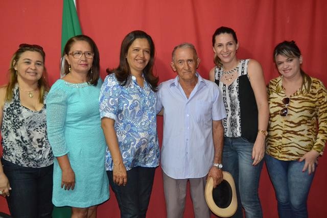 Vice-prefeita Lucia Lacerda assumi a prefeitura de Pimenteiras - Imagem 37