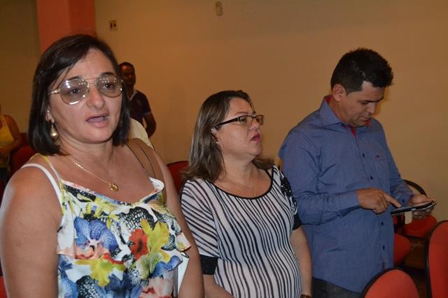Vice-prefeita Lucia Lacerda assumi a prefeitura de Pimenteiras - Imagem 24