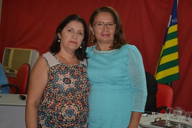 Vice-prefeita Lucia Lacerda assumi a prefeitura de Pimenteiras - Imagem 55