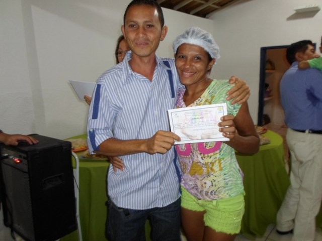 Prefeitos Dr.Zé Maria Entrega Certificados e Realiza Inauguração na Localidade Canto - Imagem 30