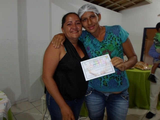 Prefeitos Dr.Zé Maria Entrega Certificados e Realiza Inauguração na Localidade Canto - Imagem 36