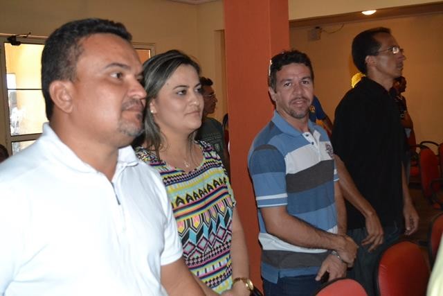 Vice-prefeita Lucia Lacerda assumi a prefeitura de Pimenteiras - Imagem 22