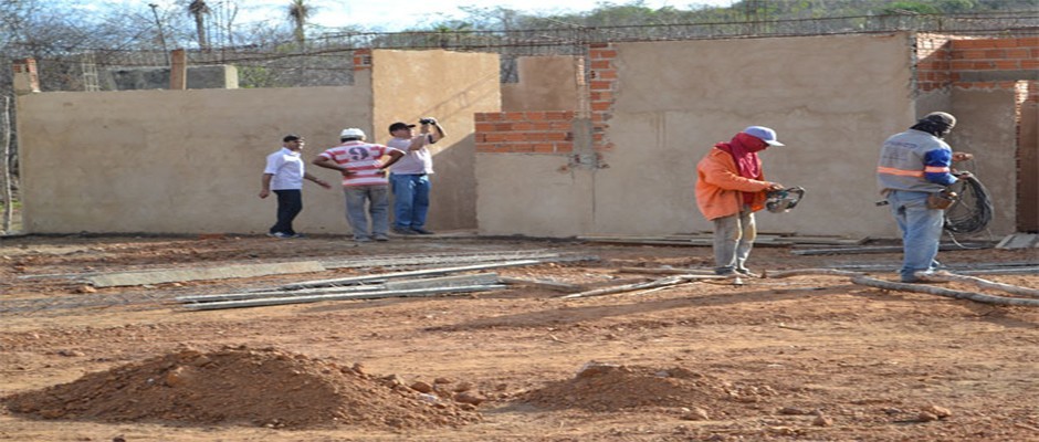 Engenheiro do FNDE faz visita em obra do Plano de Ações Articuladas
