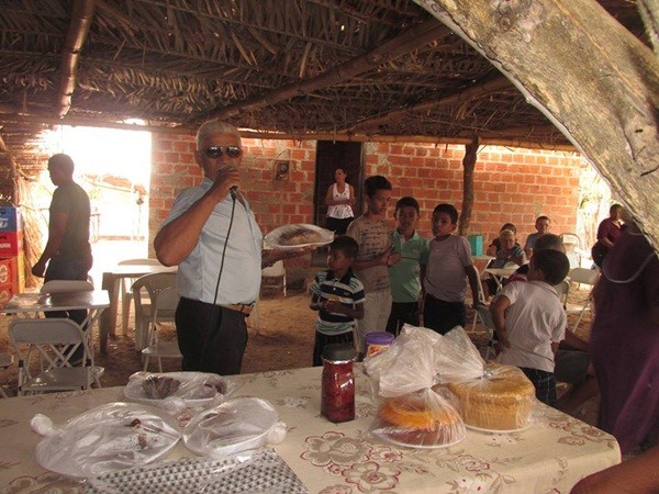 Fieis participam da missa e procissão de encerramento dos festejos de São Francisco em São Félix - Imagem 18