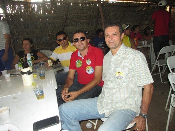 Fieis participam da missa e procissão de encerramento dos festejos de São Francisco em São Félix - Imagem 21