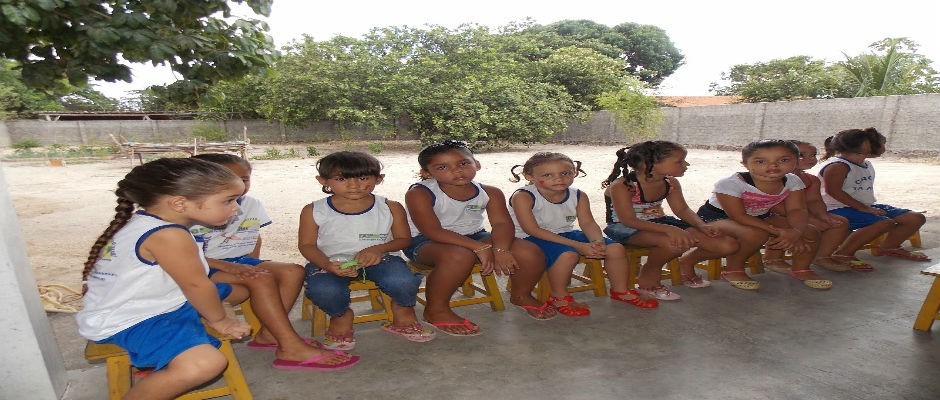 CRECHE TIA ALMIRA COMEMORA SEMANA DA CRIANÇA