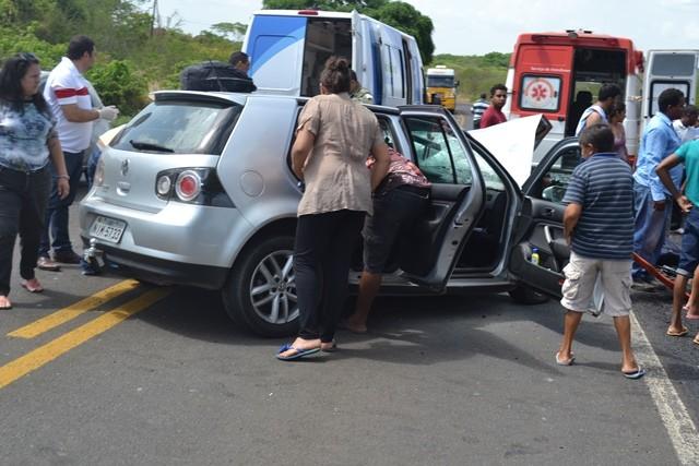 Mãe e filha morrem em grave acidente entre dois veículos no Piauí - Imagem 17