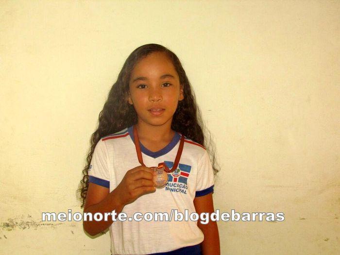 Alunos de escolas municipais ganham medalhas da OBA - Imagem 11