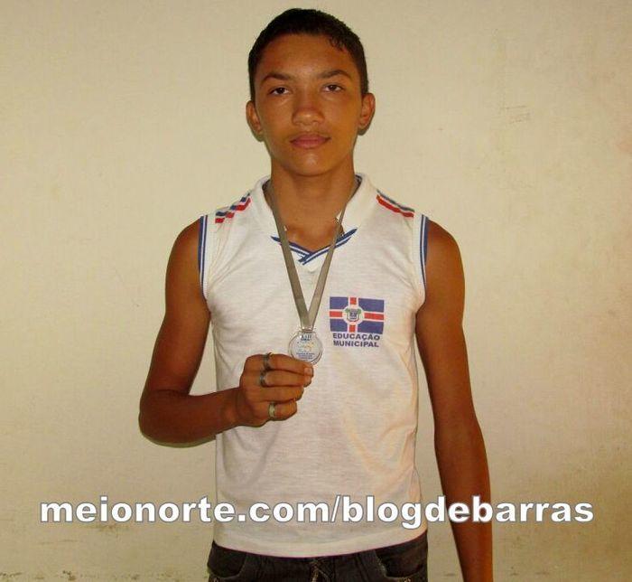 Alunos de escolas municipais ganham medalhas da OBA - Imagem 8