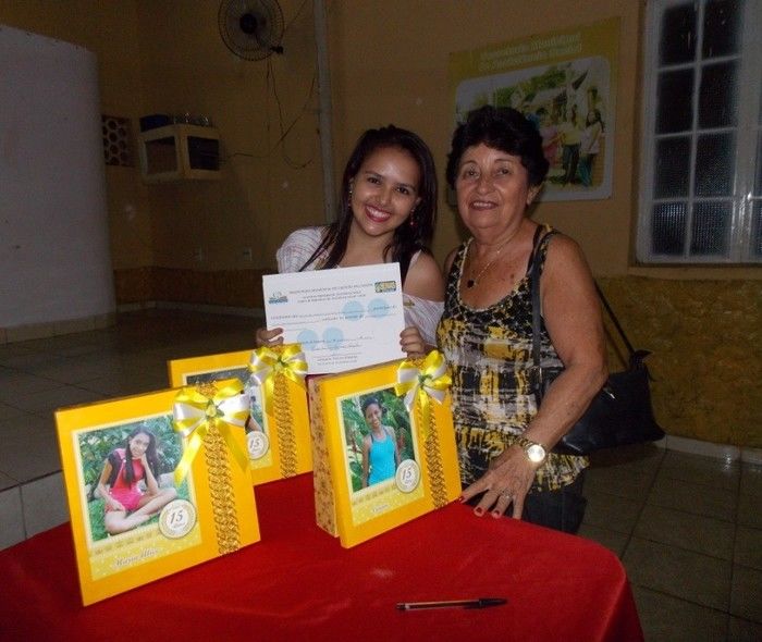 Entrega de certificados para Debutantes participantes do VI Baile - Imagem 44